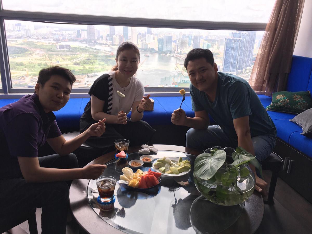 Nhà trọ Penthouse & *